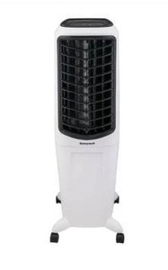 lot 56943 image: Honeywell TC30PEU 700 CFM Indoor Evaporative Air Cooler with Humidifier