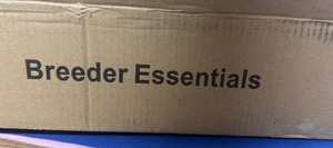 Breeder Essentials Pet Feeding Station Set - Retail: $45