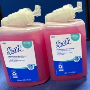 lot 42 image: Scott Pink Gentle Lotion Skin Cleanser 1L (33.8 fl oz) 2 pack - Retail $15