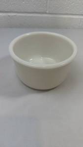 lot 50 image: White Pyrex Custard Cup