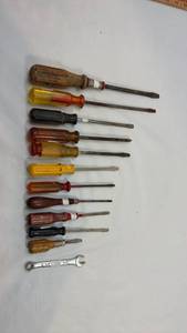 lot 73 image: Mixed Lot of Classic Screwdrivers and Wrench