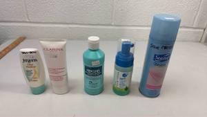 lot 88 image: Mixed Personal Care Products Lot