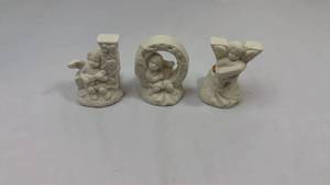 lot 112 image: Musical Cherub Candle Holders Set of 3