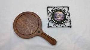 lot 123 image: Wooden Pizza Paddle and Winter Scene Trivet Set