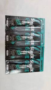 lot 140 image: Way Besty Super Glue 4-Pack
