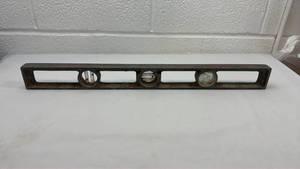 lot 219 image: Stanley Cast Iron 24-inch Level Tool