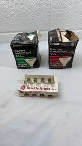 lot 255 image: Philips Colortone & GE Light Bulb Collection