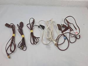 lot 284 image: 5 extention cords