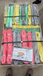 lot 334 image: Unused Industrial Lifting Slings Polyester Webbing Straps Mixed Lot
