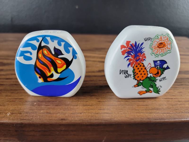 lot 2484 image: Tijuana Ceramic Salt and Pepper Shaker Set