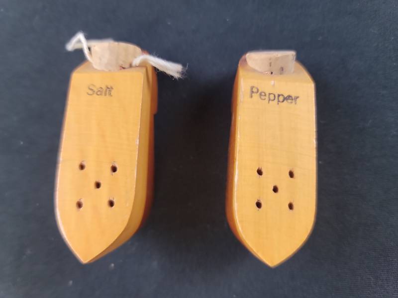 lot 2564 image: Orange Bakelite Salt and Pepper Shakers