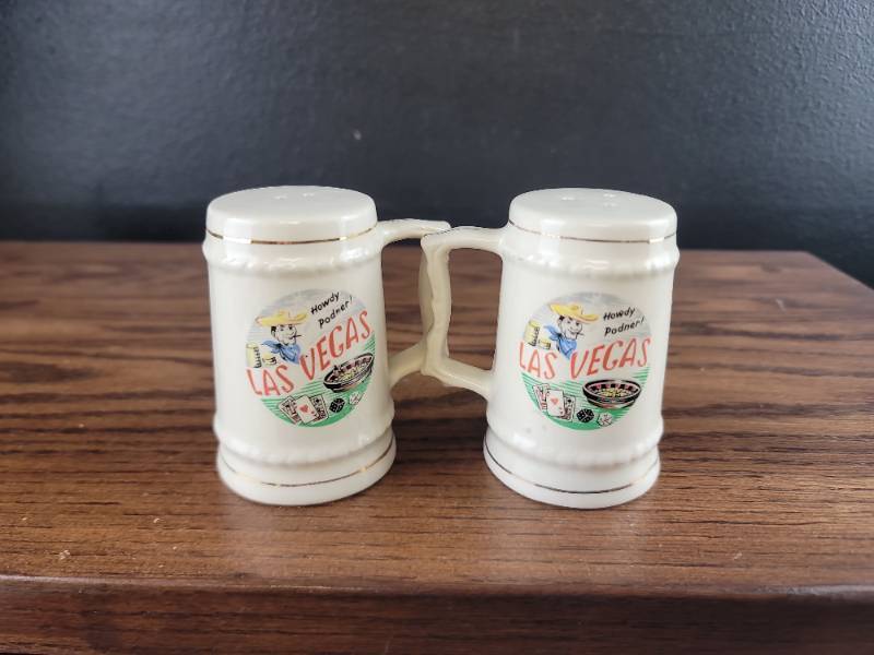lot 2551 image: Las Vegas Howdy Podner Salt and Pepper Shakers