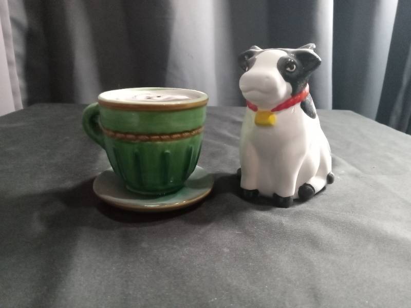 lot 2615 image: Decorative Ceramic Coffee Cup and Cow salt and pepper Set