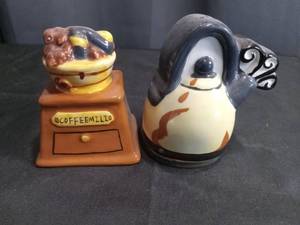 lot 4015 image: Coffee Mill and Kettle Salt and Pepper Shaker Set