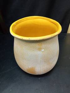 lot 1083 image: Yellow Ceramic Planter with Textured Pattern - Retail $15