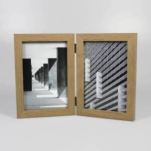 lot 1092 image: Thin Hinged Frame Holds 2 (4x 6) Photos Frame Natural - Threshold�� - Retail $19