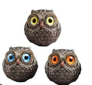 lot 10573 image: Set Of 3 Small Decorative Owls