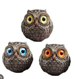 lot 10637 image: Set Of 3 Small Decorative Owls
