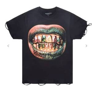 lot 7128 image: darce black oversized t-shirt Small