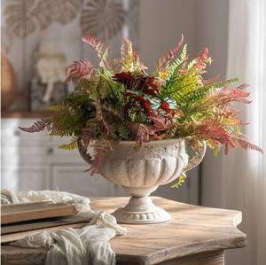 lot 7176 image: Europe Retro Distessed White Metal Vase for Room and Home Decoration and Iron Handicrafts Item Roman Style Decorative Vase