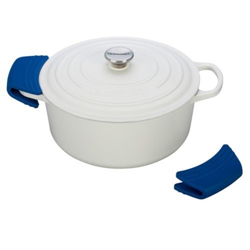 lot 64538 image: Le Creuset Silicone Pot Grips Set, Marseille, 5x2 12in, ST00103000200001