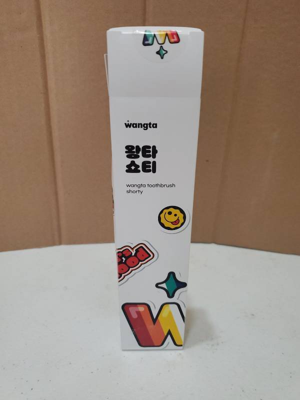 lot 44960 image: Shorty Toothbrush 6pcs  - Retail $15