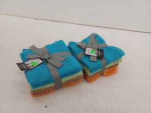 lot 10717 image: Tommys Textile Washcloths, 16 Pcs