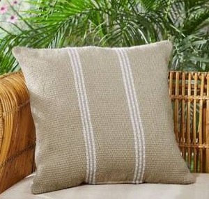 lot 10757 image: 18x18 Decorative Throw Pillow