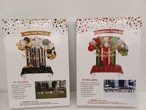 lot 10776 image: Holiday Party Kit Set New Year and Christmas Balloon Decoration Bundle