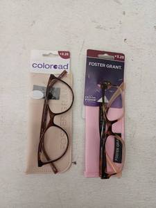 lot 10925 image: Foster Grant 2 Pack Reader Glasses, 3.25