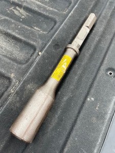 lot 12 image: Dewalt Ground Rod Driver, 1 Length, 1-18 Hex Shank