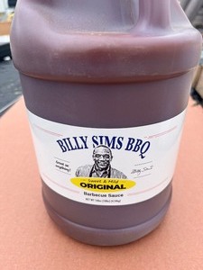 lot 114 image: BILLY SIMS BBQ Sweet & Mild ORIGINAL Barbecue Sauce 160oz Bottle - Last the whole cook out season