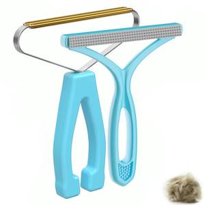 lot 41459 image: Pet Hair Remover, Dog and Cat Hair Remover, Wool Hair Remover, Carpet Rake for Pet Hair Removal, Carpet Rake, Pile Brush, Hand Shaver for Carpets, Car Cushions, Sofas, Pet Beds, Furniture & Rug - Retail $9