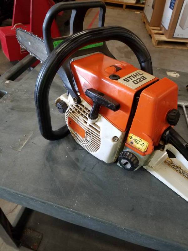 lot 7651 image: Stihl 026 wcarrying case