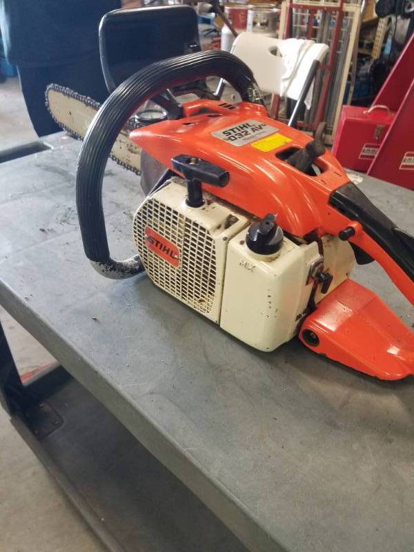 lot 7653 image: Stihl 032AV