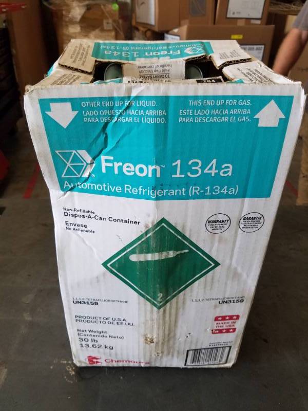 lot 7667 image: Chemours R-134 Freon