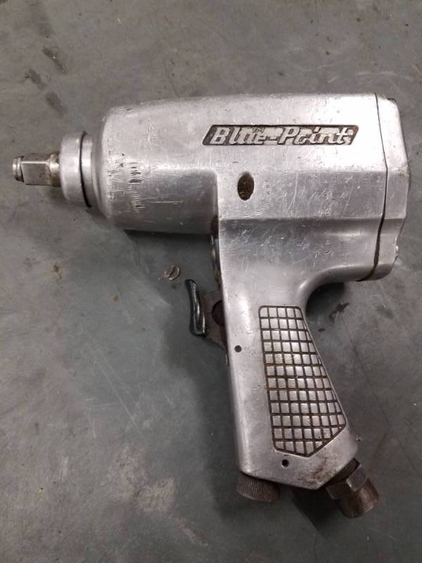 lot 7674 image: Blue Point (Snap On) 12 Impact