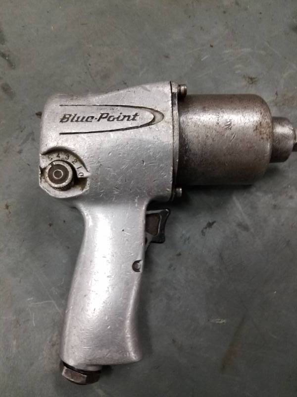lot 7675 image: Blue Point (Snap On) 12 Impact