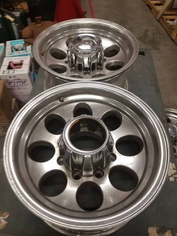 lot 7686 image: ION 16 Wheels