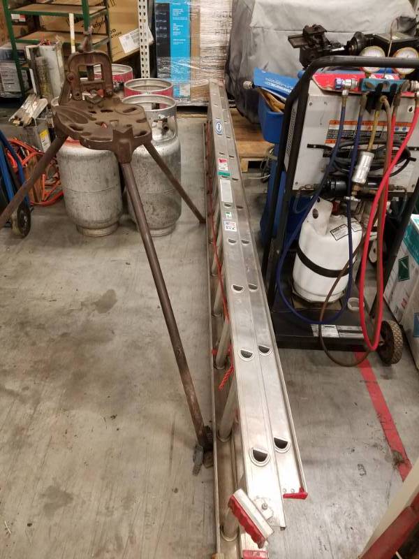lot 7697 image: Werner 24 Ladder