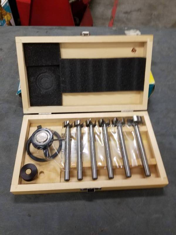 lot 7719 image: Timberline 6 piece Coin Sized Forstner Bit Set