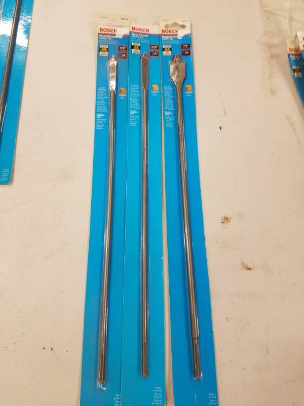 lot 7728 image: Lot of 3 Bosch Rapid Feed Spade Bits