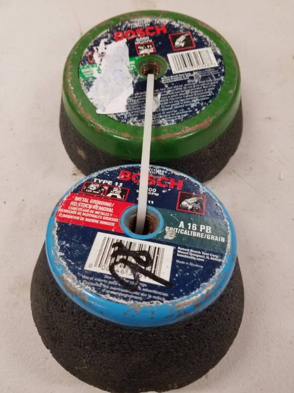 lot 7753 image: Lot of 2 Bosch Grinding Wheels