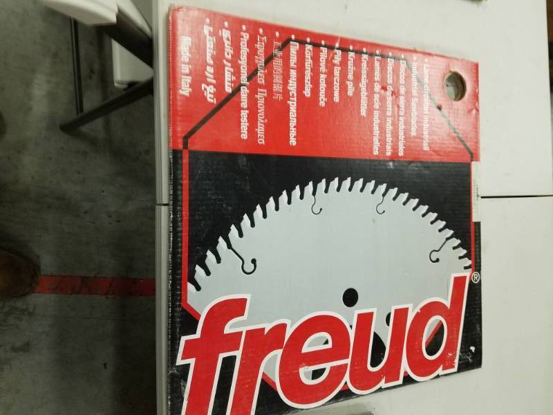 lot 7763 image: Freud Industrial Saw Blade
