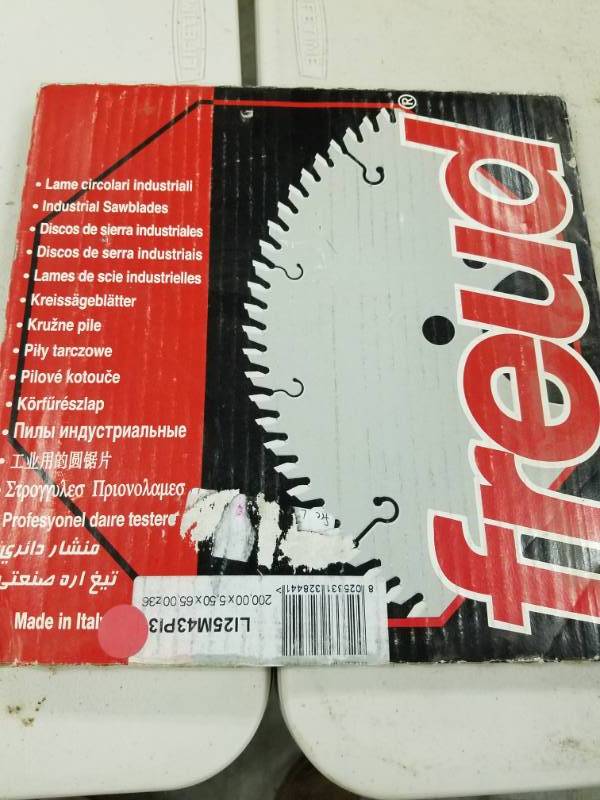 lot 7765 image: Freud Industrial Saw Blade
