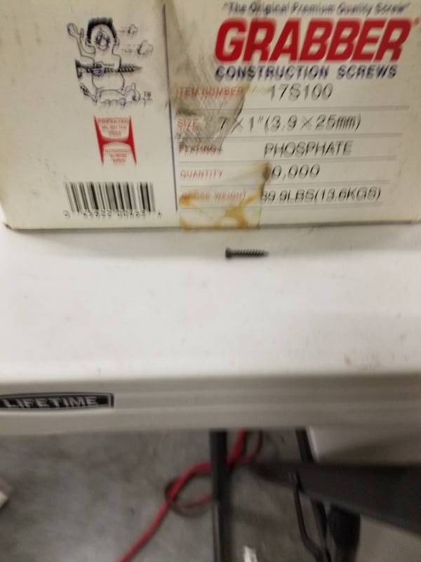 lot 7771 image: Grabber Construction Screws