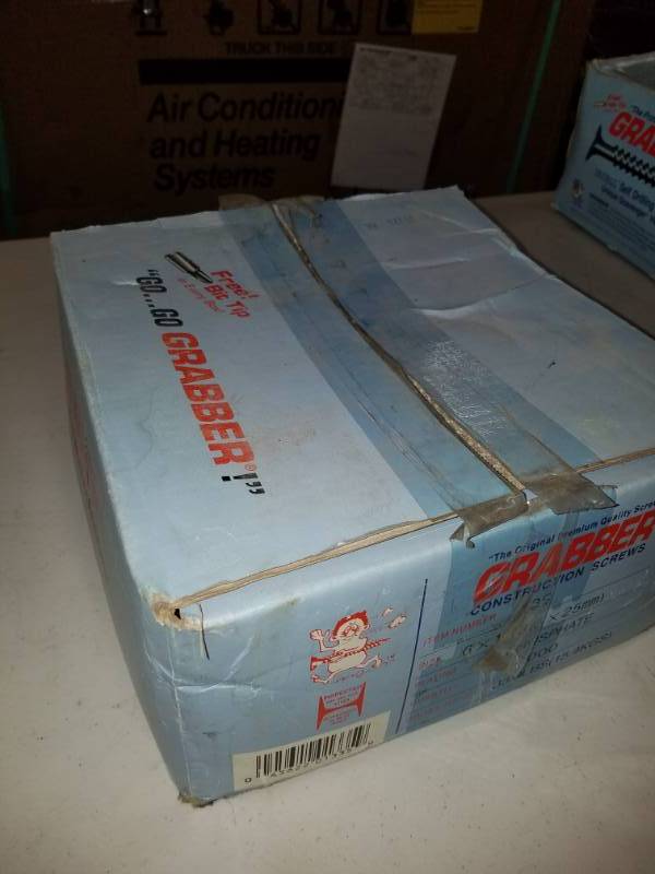 lot 7773 image: Grabber Construction Screws