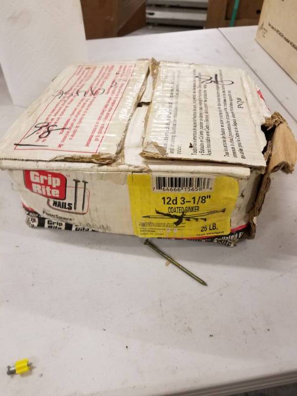 lot 7796 image: Case of Grip Rite Nails