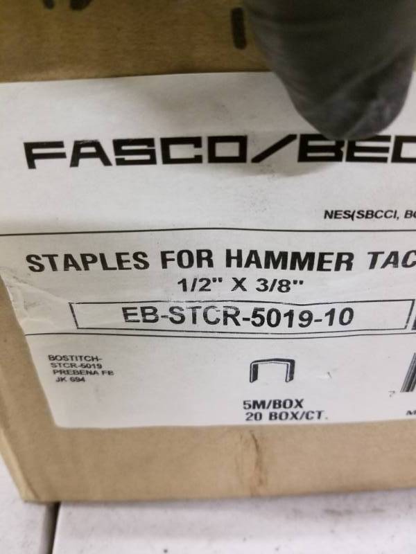 lot 7803 image: Case of FascoBeck Hammer Tackers