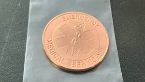 lot 21 image: 1 oz 999 Fine Copper Round Emergency Medical Services design